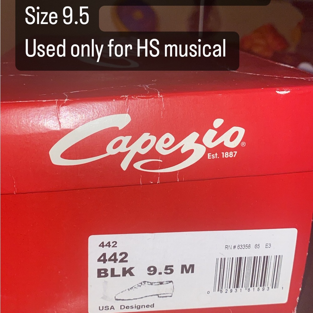 Mens Size 9.5 Capezio tap shoes